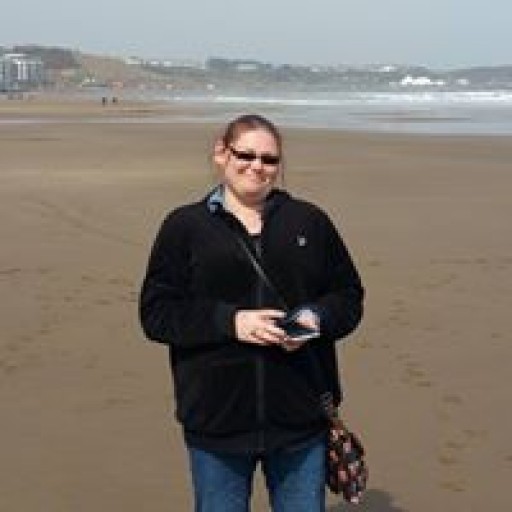 Profile picture of ClaireLouiseFeetenby@ask-oracle.com