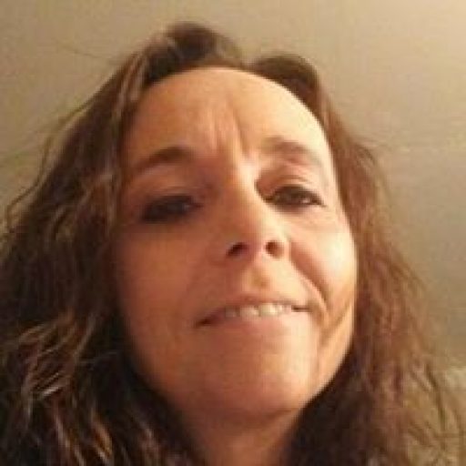 Profile picture of MashellBly@ask-oracle.com