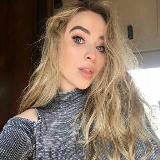 Profile picture of MaggieMoore@ask-oracle.com